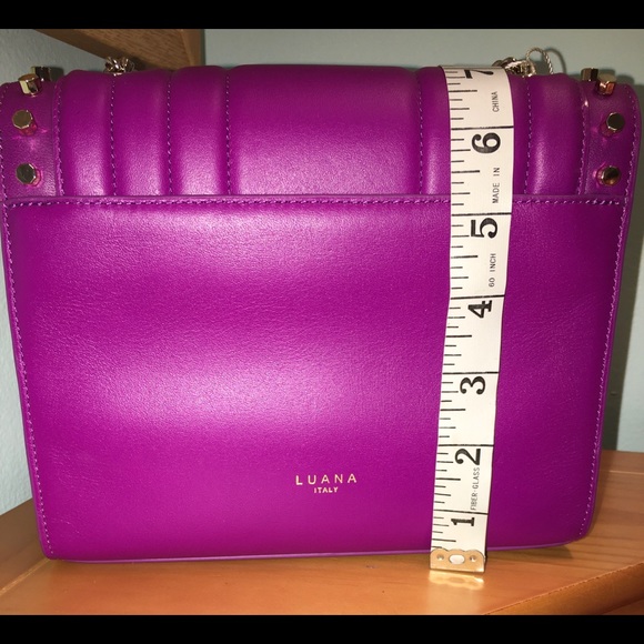 ⭐️⭐️⭐️4X HOST PICK⭐️⭐️⭐️⭐️ NWT Authentic Luana Italy Stud Cross/Clutch - Picture 4 of 16